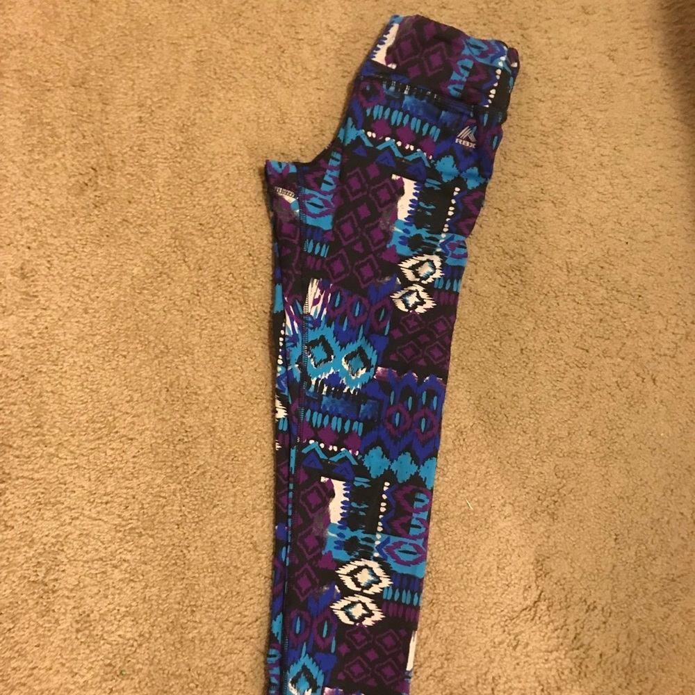 Crop workout pants